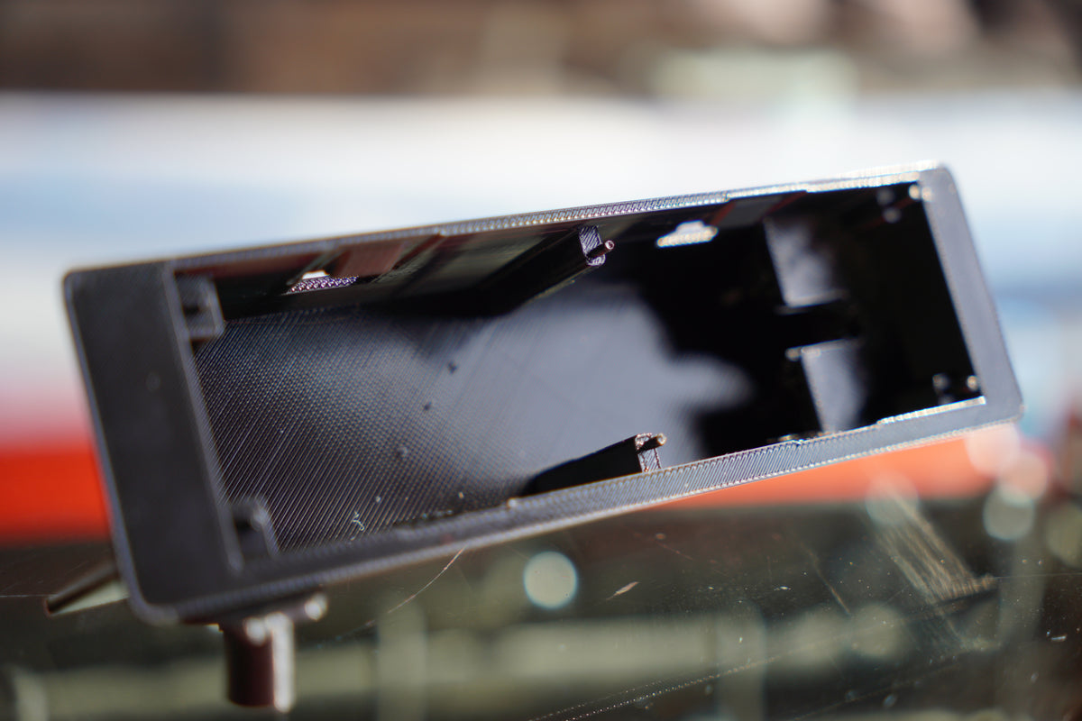 1.9" E46 Ash Tray Rectangular TFT CASE